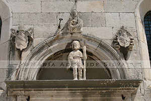 Korčula - detalhe da fachada da catedral - detail of the cathedral's façade