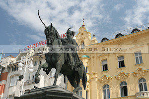 Zagreb · estátua de Josip Jelačić · Josip Jelačić statue