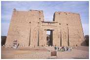 Edfu - entrance